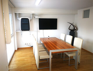 Klimagerät am Luftkanal installiert 3