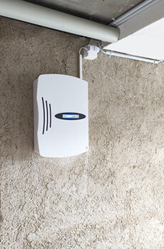 FL24 im einem Heizungsraum externer Strom