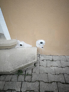 Lufteintritt Luftaustritt Kondenswasser